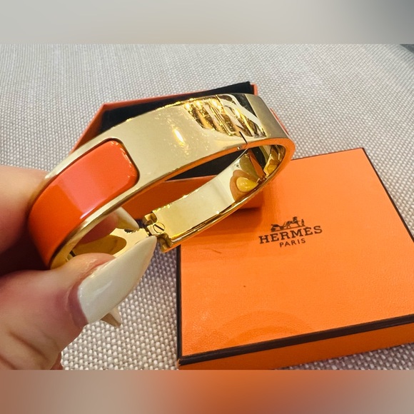 Hermes Clic H bracelet - Picture 8 of 9
